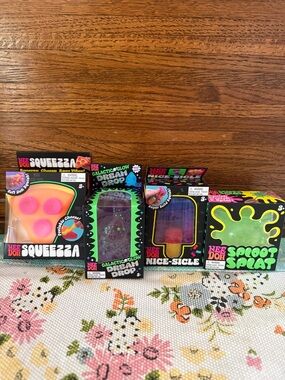 NeeDoh Squeeza pizza 🍕 dream drop•nice-sicle•sploot splat